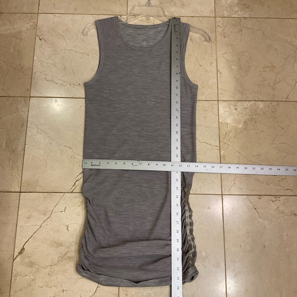 Lululemon In The Flow Tank Dress, Heathered Gray, Ruched Sides, Round Neck, Sz 4 - Picture 10 of 10